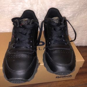 Classic Leather Reebok Sneakers
